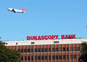 Брокер Dukascopy опять рассказывает про прибыль